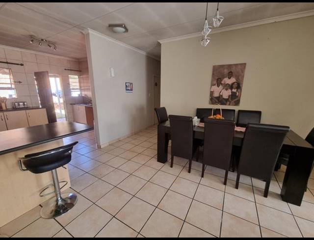 3 BEDROOM CLUSTER FOR SALE IN ELANDSHAVEN